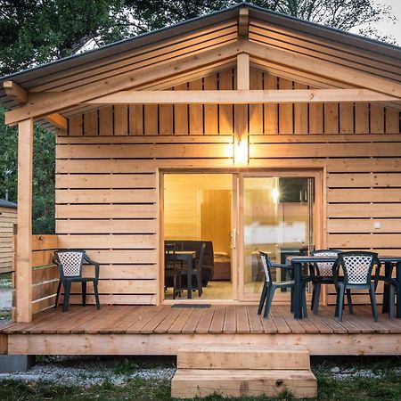 Camping L'Ecureuil - Mont-Blanc Village Domancy Екстериор снимка