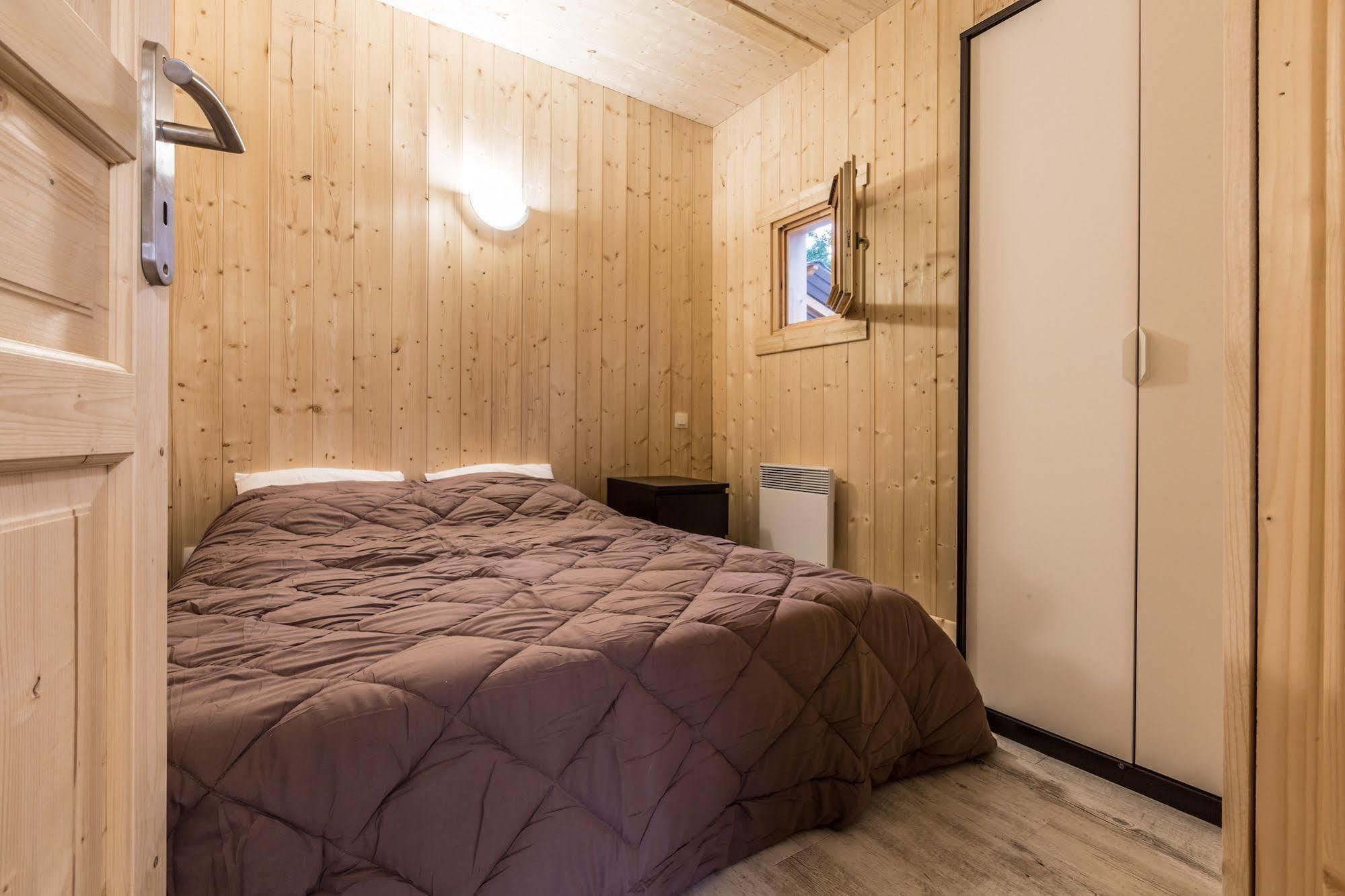 Camping L'Ecureuil - Mont-Blanc Village Domancy Екстериор снимка